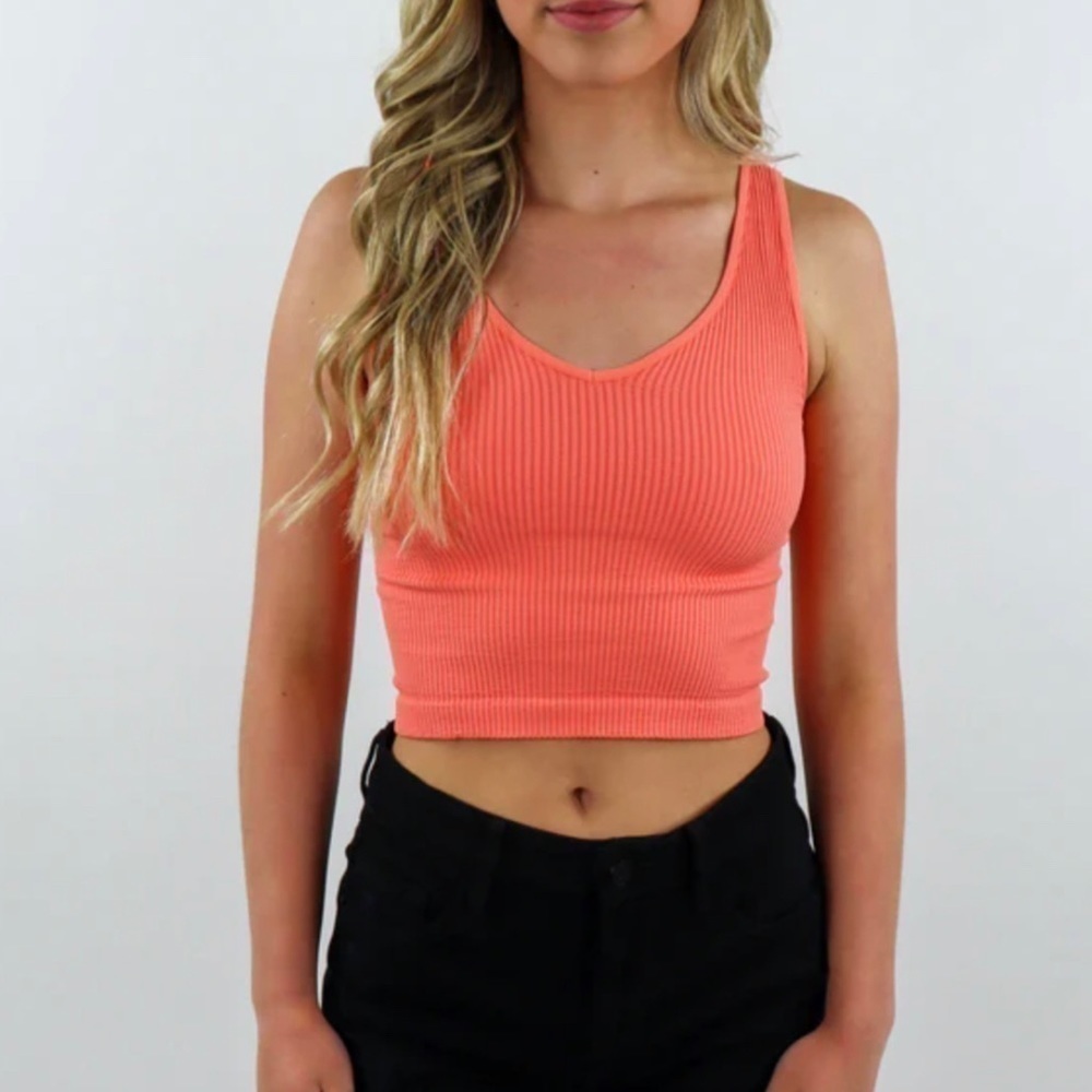 BEYOND YOGA TAKE THE PLUNGE V-NECK RIB KNIT SMALL CORAL NEW